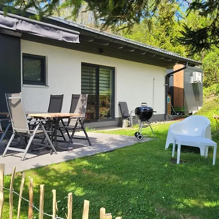 Bayvista Lodge, Apartments Und Studios Lam Exterior photo